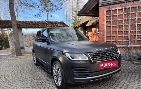 Land Rover Range Rover IV рестайлинг, 2018 год, 7 200 000 рублей, 3 фотография