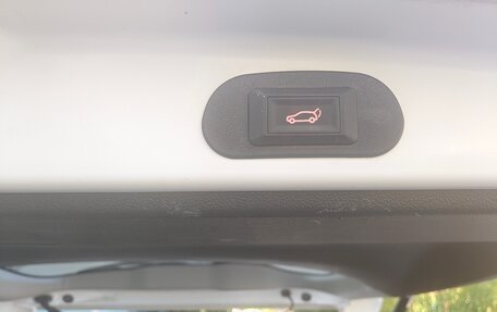 Toyota Esquire I, 2014 год, 1 700 000 рублей, 8 фотография