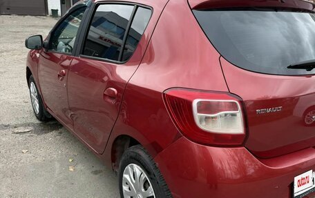 Renault Sandero II рестайлинг, 2017 год, 550 000 рублей, 3 фотография
