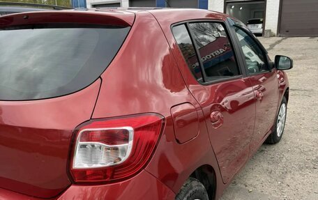 Renault Sandero II рестайлинг, 2017 год, 550 000 рублей, 4 фотография