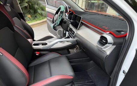 Geely Coolray I, 2022 год, 1 280 000 рублей, 9 фотография