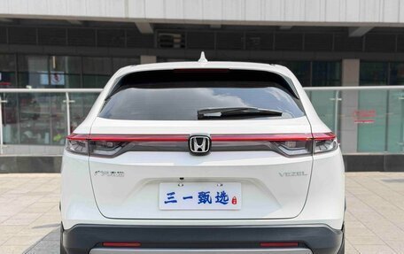 Honda Vezel, 2023 год, 1 530 000 рублей, 5 фотография