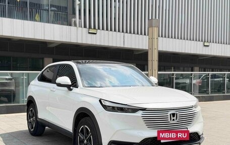 Honda Vezel, 2023 год, 1 530 000 рублей, 3 фотография