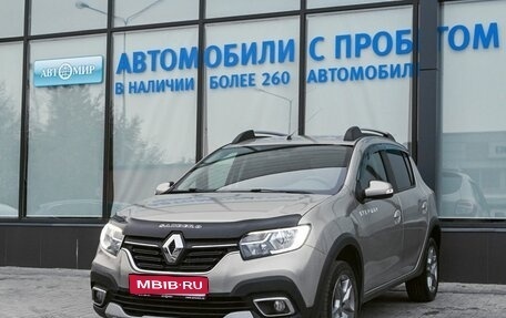 Renault Sandero II рестайлинг, 2019 год, 1 215 000 рублей, 1 фотография