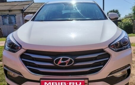 Hyundai Santa Fe III рестайлинг, 2016 год, 1 800 000 рублей, 1 фотография