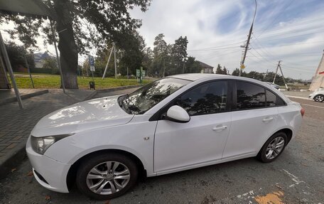Chevrolet Cruze II, 2010 год, 600 000 рублей, 2 фотография