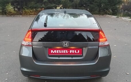 Honda Insight II рестайлинг, 2009 год, 760 000 рублей, 5 фотография