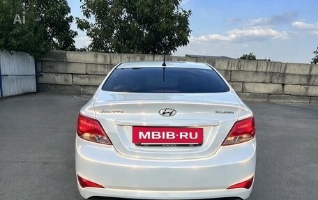 Hyundai Solaris II рестайлинг, 2016 год, 1 050 000 рублей, 2 фотография