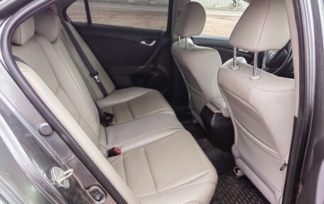 Honda Accord VIII рестайлинг, 2008 год, 750 000 рублей, 12 фотография