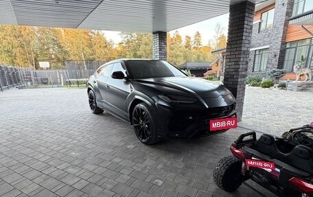 Lamborghini Urus I, 2022 год, 25 300 000 рублей, 2 фотография