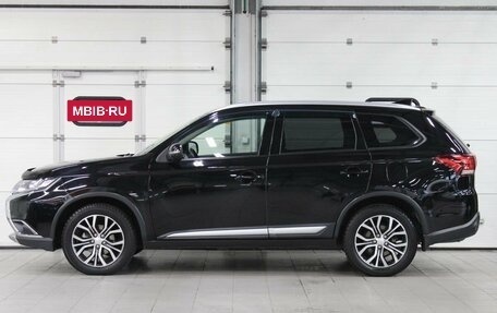 Mitsubishi Outlander III рестайлинг 3, 2018 год, 1 787 000 рублей, 8 фотография