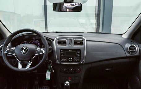 Renault Sandero II рестайлинг, 2019 год, 1 215 000 рублей, 18 фотография