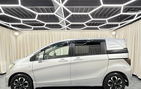 Honda Freed I, 2010 год, 989 000 рублей, 3 фотография
