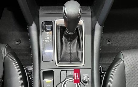 Mazda CX-4, 2023 год, 1 770 000 рублей, 12 фотография
