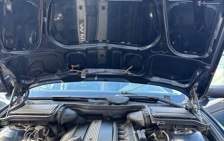 BMW 5 серия, 2002 год, 600 000 рублей, 15 фотография