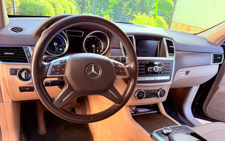 Mercedes-Benz M-Класс, 2014 год, 2 350 000 рублей, 11 фотография
