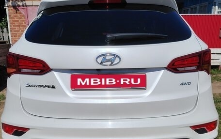 Hyundai Santa Fe III рестайлинг, 2016 год, 1 800 000 рублей, 2 фотография