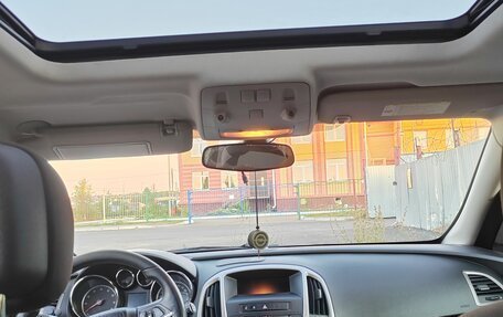 Opel Astra J, 2011 год, 550 000 рублей, 11 фотография