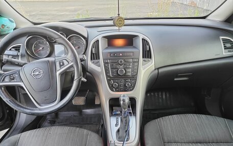 Opel Astra J, 2011 год, 550 000 рублей, 12 фотография