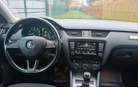 Skoda Octavia, 2017 год, 1 200 000 рублей, 7 фотография