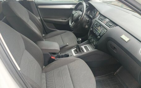 Skoda Octavia, 2017 год, 1 200 000 рублей, 8 фотография