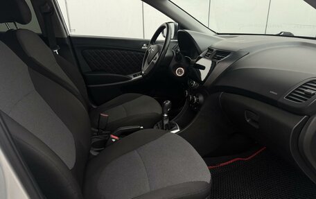 Hyundai Solaris II рестайлинг, 2012 год, 700 000 рублей, 7 фотография