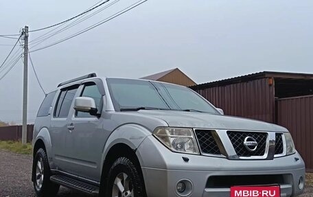 Nissan Pathfinder, 2007 год, 850 000 рублей, 2 фотография