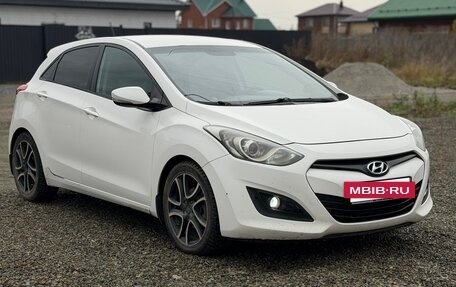 Hyundai i30 II рестайлинг, 2012 год, 710 000 рублей, 2 фотография