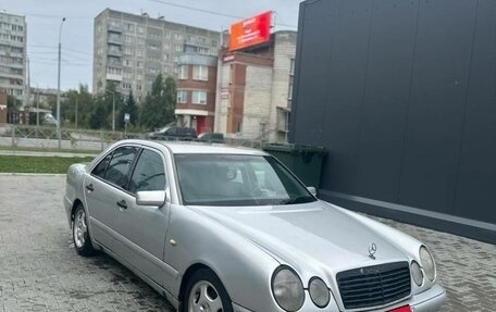 Mercedes-Benz E-Класс, 1998 год, 250 000 рублей, 4 фотография