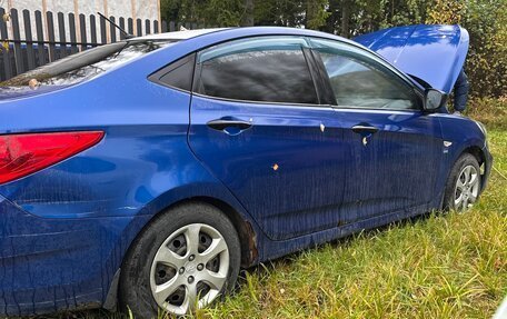 Hyundai Solaris II рестайлинг, 2011 год, 550 000 рублей, 6 фотография