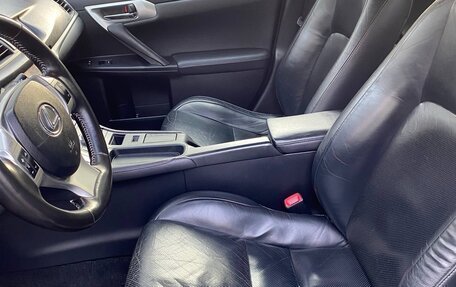 Lexus CT I рестайлинг, 2011 год, 1 300 000 рублей, 6 фотография