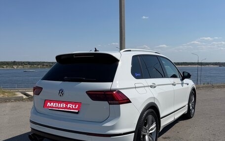 Volkswagen Tiguan II, 2017 год, 3 000 000 рублей, 4 фотография