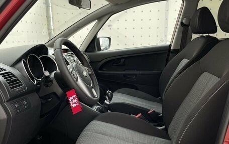 KIA Venga I, 2011 год, 940 000 рублей, 11 фотография