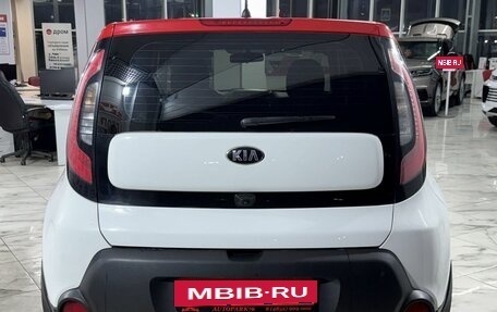 KIA Soul II рестайлинг, 2015 год, 1 019 000 рублей, 6 фотография
