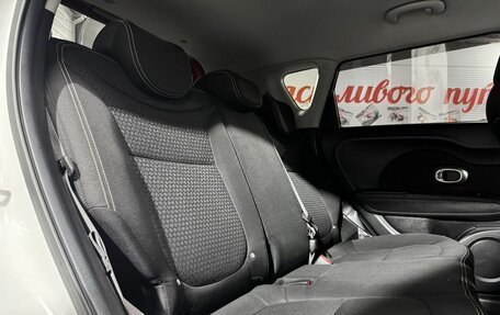 KIA Soul II рестайлинг, 2015 год, 1 019 000 рублей, 13 фотография