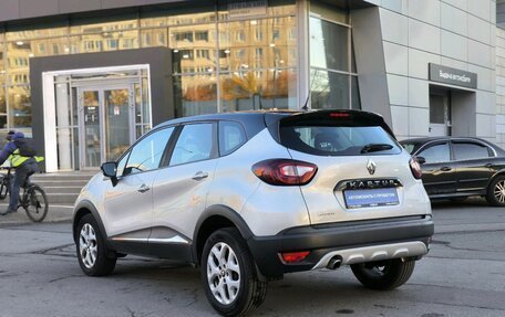 Renault Kaptur I рестайлинг, 2017 год, 1 079 000 рублей, 6 фотография