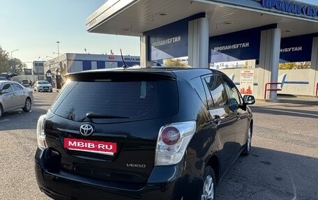 Toyota Verso I, 2010 год, 860 000 рублей, 5 фотография