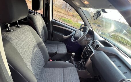 Renault Duster I рестайлинг, 2014 год, 840 000 рублей, 9 фотография