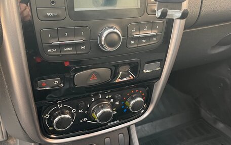 Renault Duster I рестайлинг, 2014 год, 840 000 рублей, 11 фотография