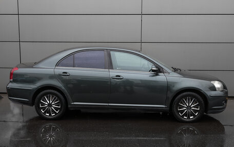 Toyota Avensis III рестайлинг, 2006 год, 698 000 рублей, 3 фотография