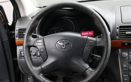 Toyota Avensis III рестайлинг, 2006 год, 698 000 рублей, 13 фотография