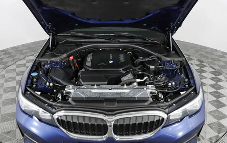 BMW 3 серия, 2020 год, 3 247 000 рублей, 10 фотография