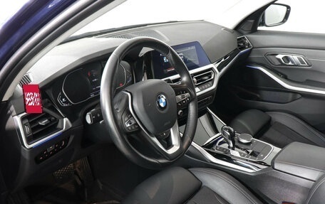 BMW 3 серия, 2020 год, 3 247 000 рублей, 12 фотография