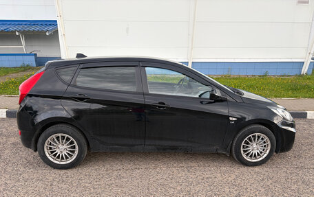 Hyundai Solaris II рестайлинг, 2013 год, 810 000 рублей, 4 фотография
