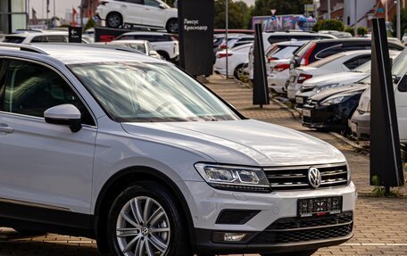 Volkswagen Tiguan II, 2018 год, 2 265 000 рублей, 8 фотография