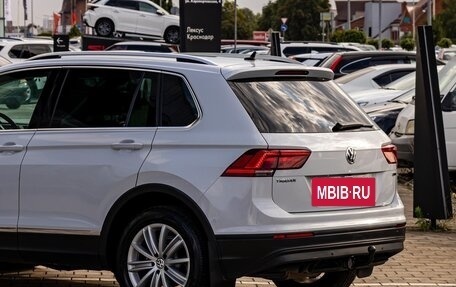 Volkswagen Tiguan II, 2018 год, 2 265 000 рублей, 10 фотография