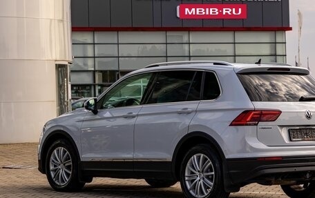 Volkswagen Tiguan II, 2018 год, 2 265 000 рублей, 9 фотография