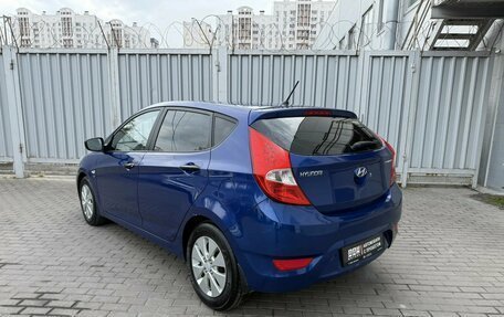 Hyundai Solaris II рестайлинг, 2013 год, 785 000 рублей, 5 фотография