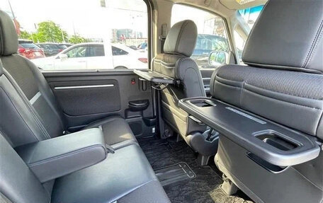 Honda Stepwgn IV, 2021 год, 2 255 000 рублей, 13 фотография