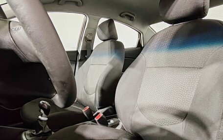 KIA Rio III рестайлинг, 2015 год, 900 000 рублей, 13 фотография